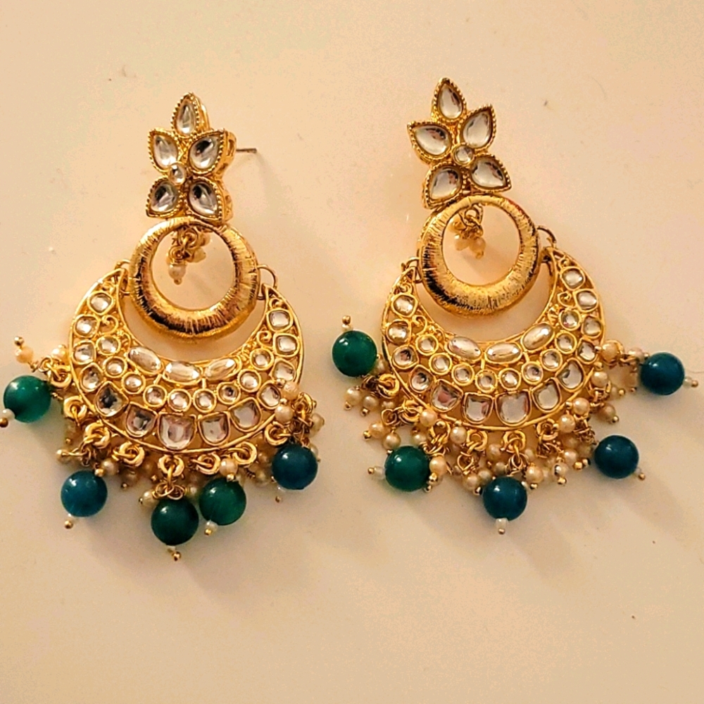 NWT Moon earrings with pearls and stones